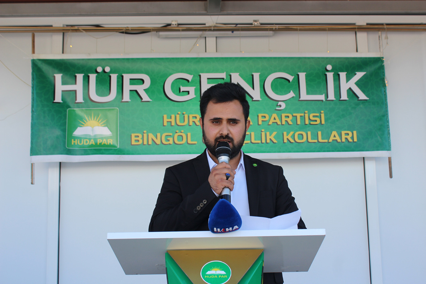 HÜDA PAR Genel Başkan Yardımcısı Yılmaz: Gençler bu toplumun umududur HÜDA PAR Genel Başkan Yardımcısı Yılmaz: Gençler bu toplumun umududur